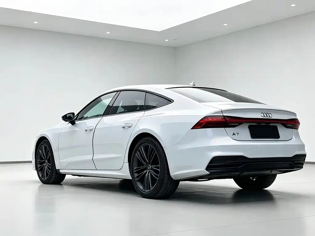 Audi A7 — фото 6