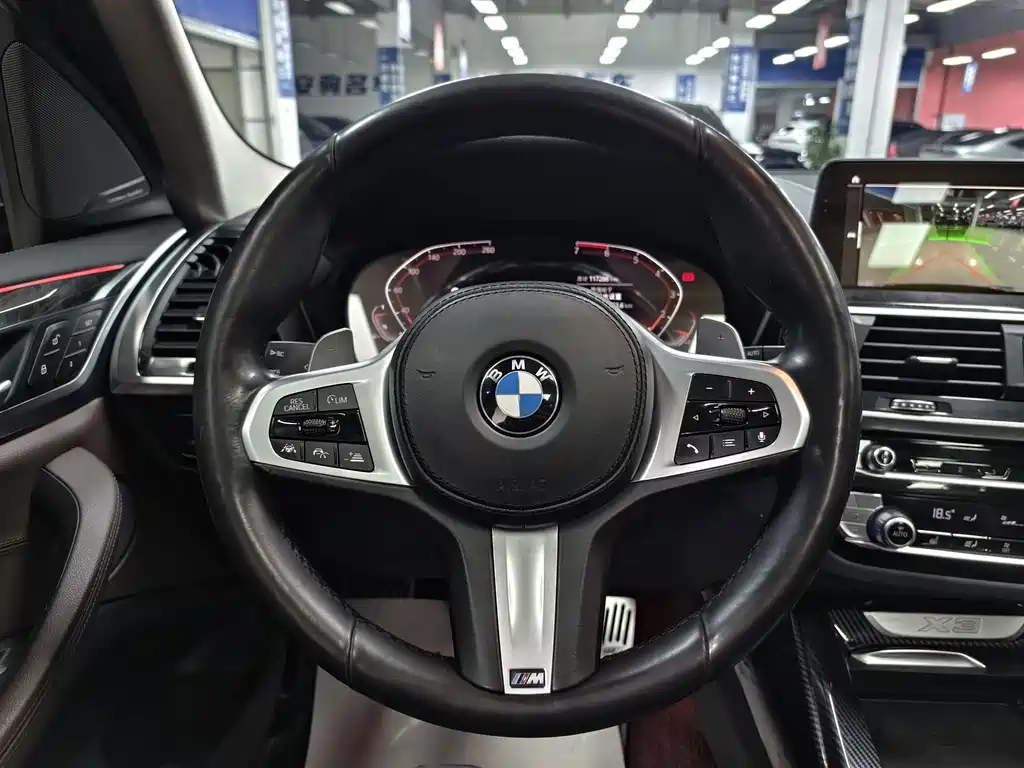 BMW X3 — фото 14