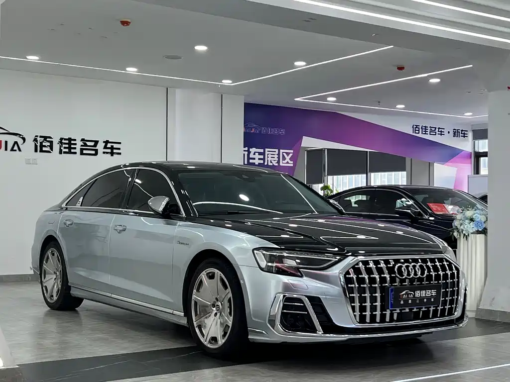 Audi A8 — фото 3