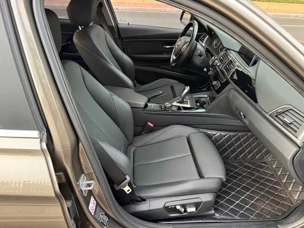 BMW 3 Series — фото 13