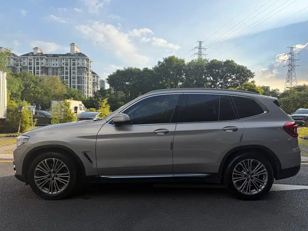 BMW X3 — фото 5