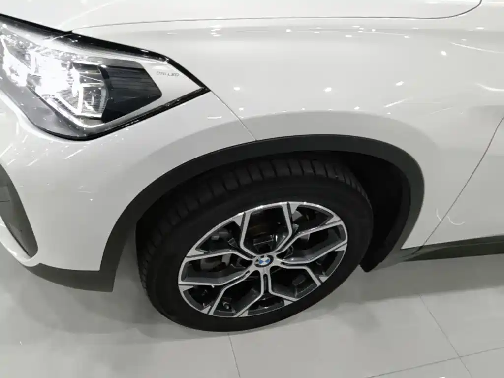 BMW X1 — фото 22