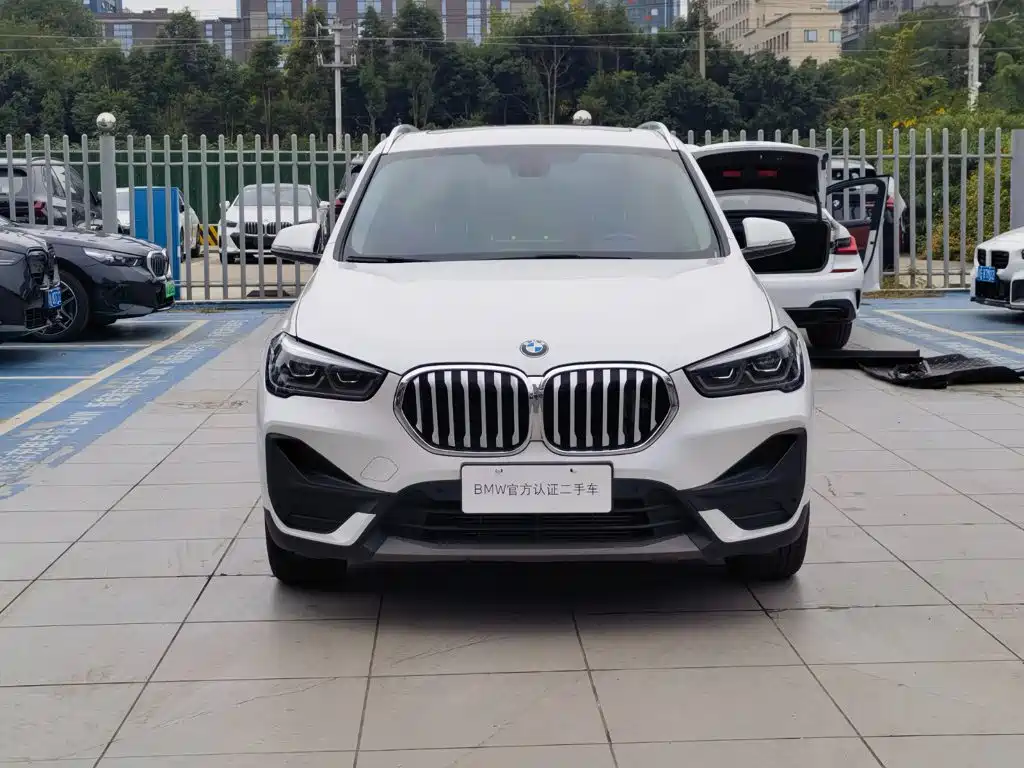 BMW X1 — фото 4