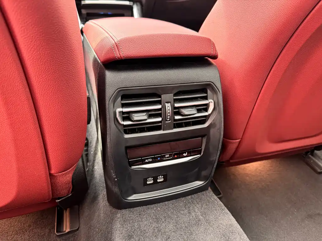 BMW i3 — фото 15