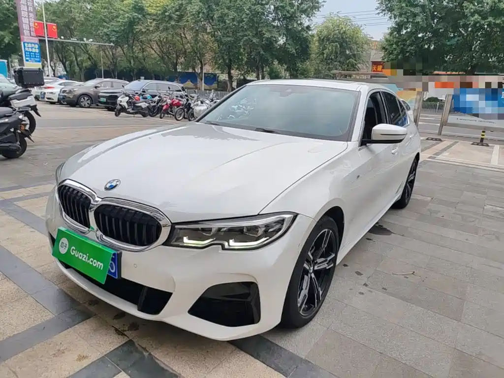 BMW 3 Series — фото 1