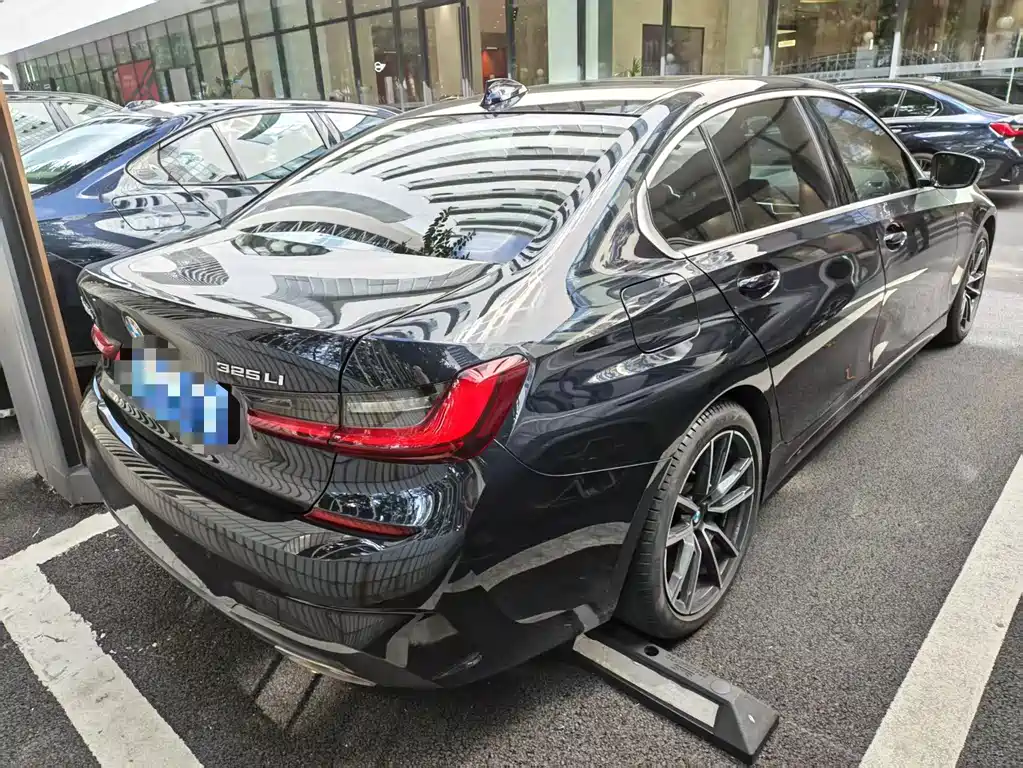 BMW 3 Series — фото 10