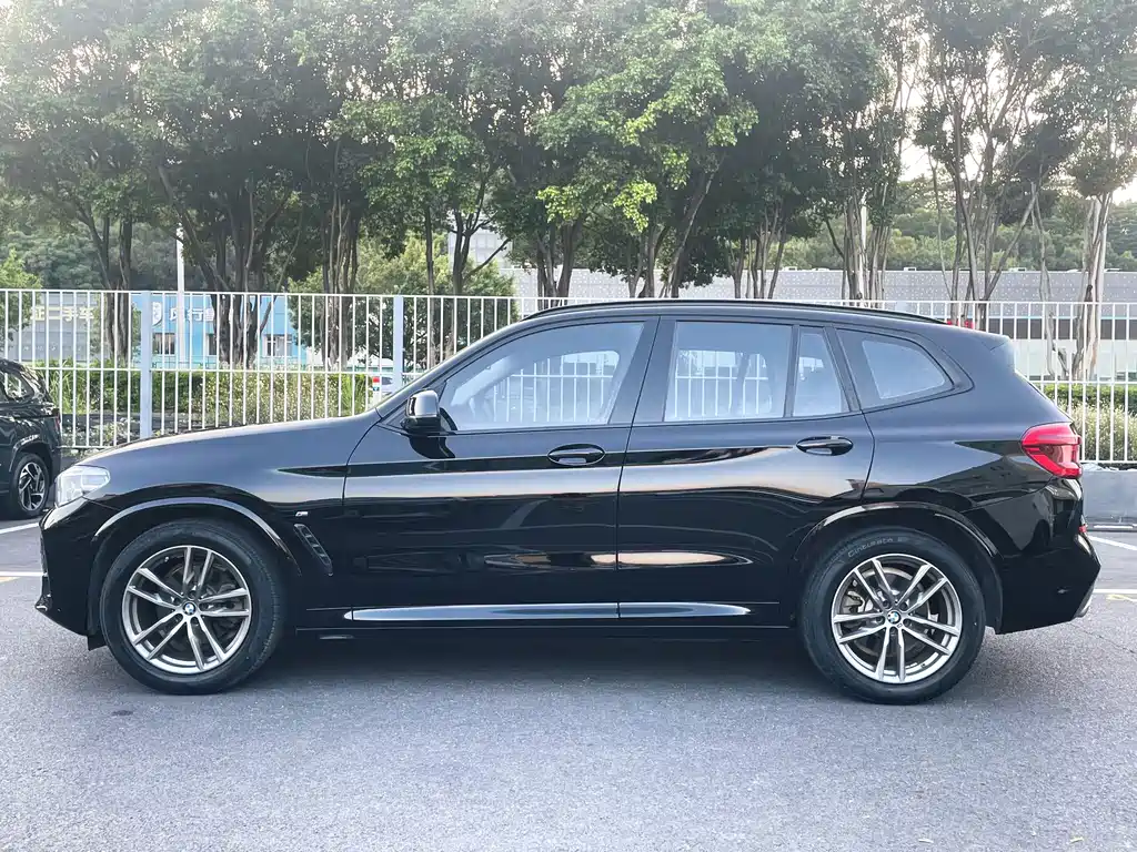 BMW X3 — фото 5