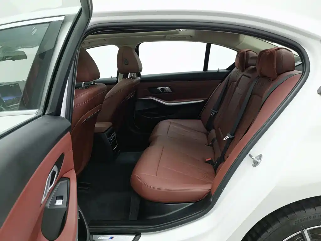 BMW 3 Series — фото 15