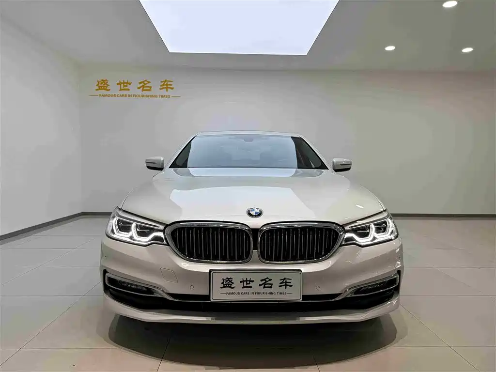 BMW 5 Series — фото 2