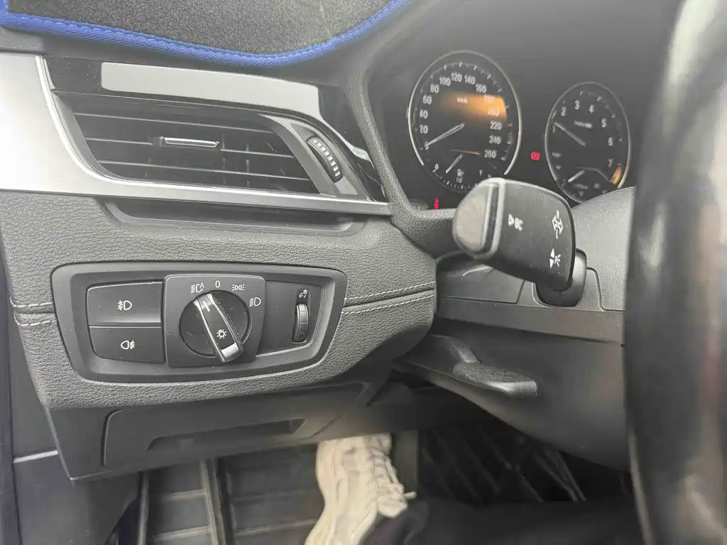 BMW X2 (Import) — фото 11