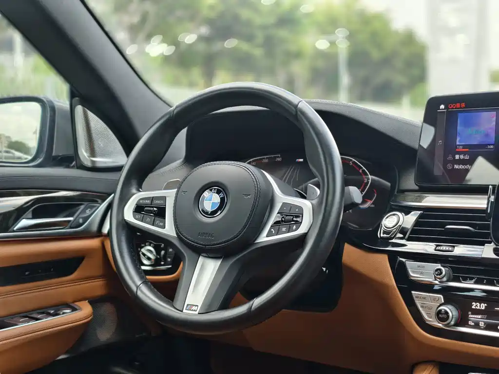 BMW 6 Series GT — фото 13