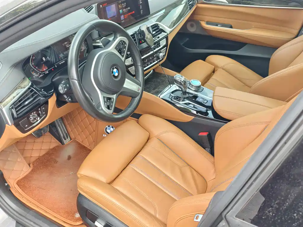 BMW 6 Series GT — фото 9