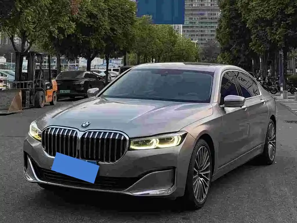 BMW 7 Series — фото 2