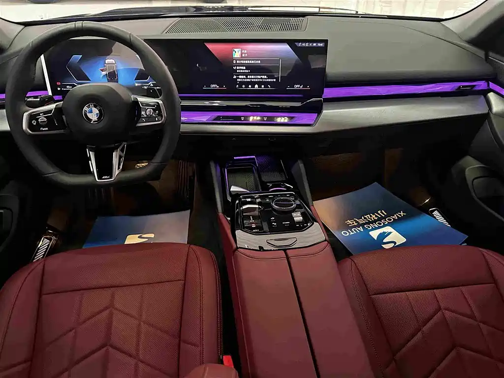 BMW 5 Series — фото 13