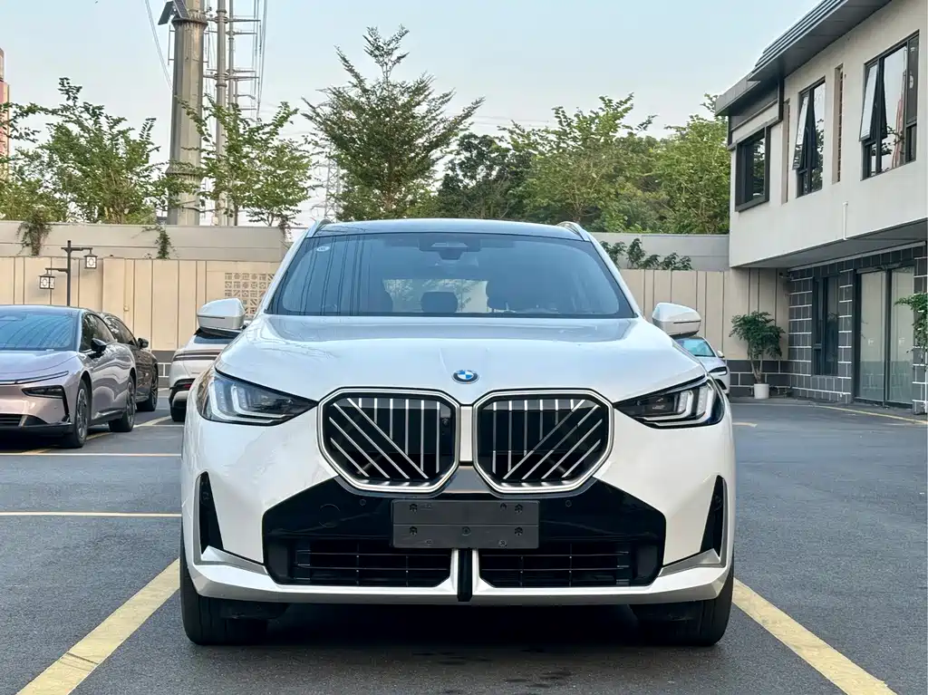 BMW X3 — фото 2