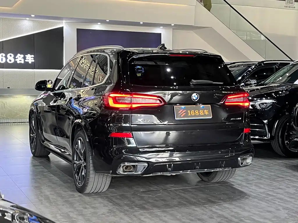 BMW X5 (Import) — фото 5