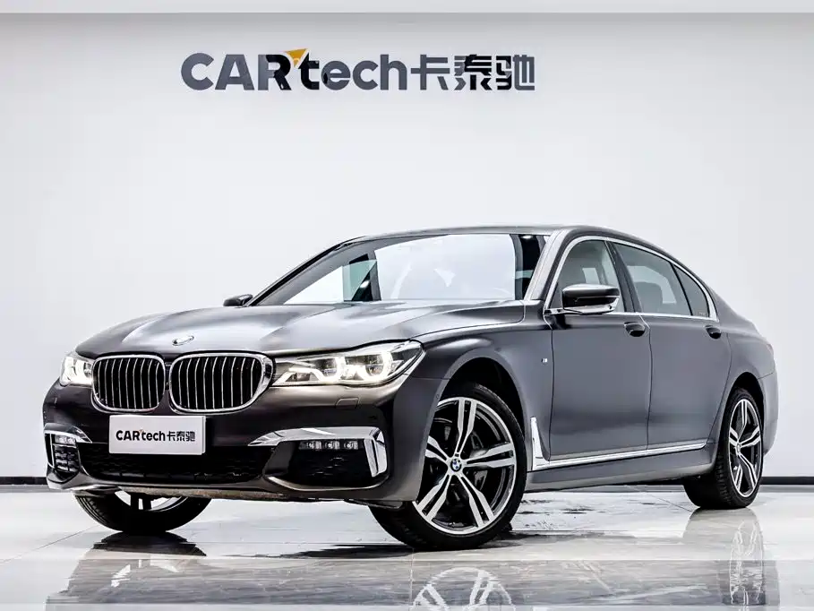 BMW 7 Series — фото 2