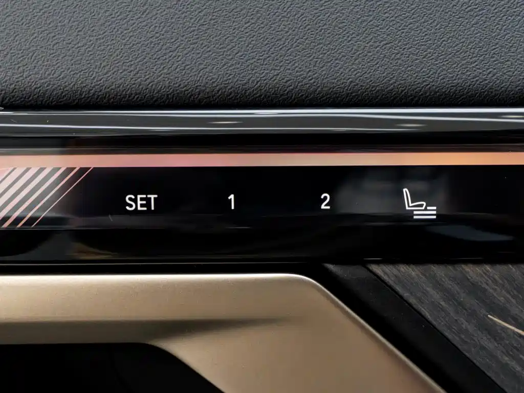 BMW 5 Series — фото 22