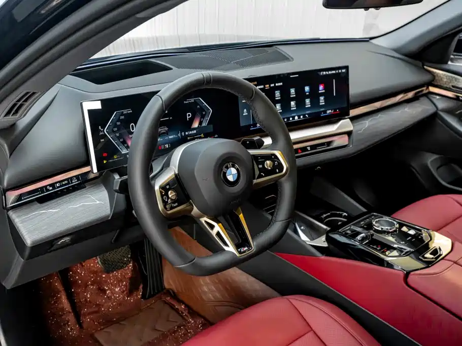 BMW 5 Series — фото 25