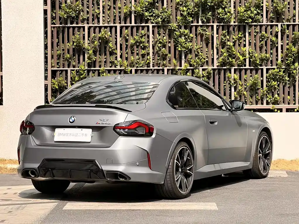 BMW M240i — фото 5