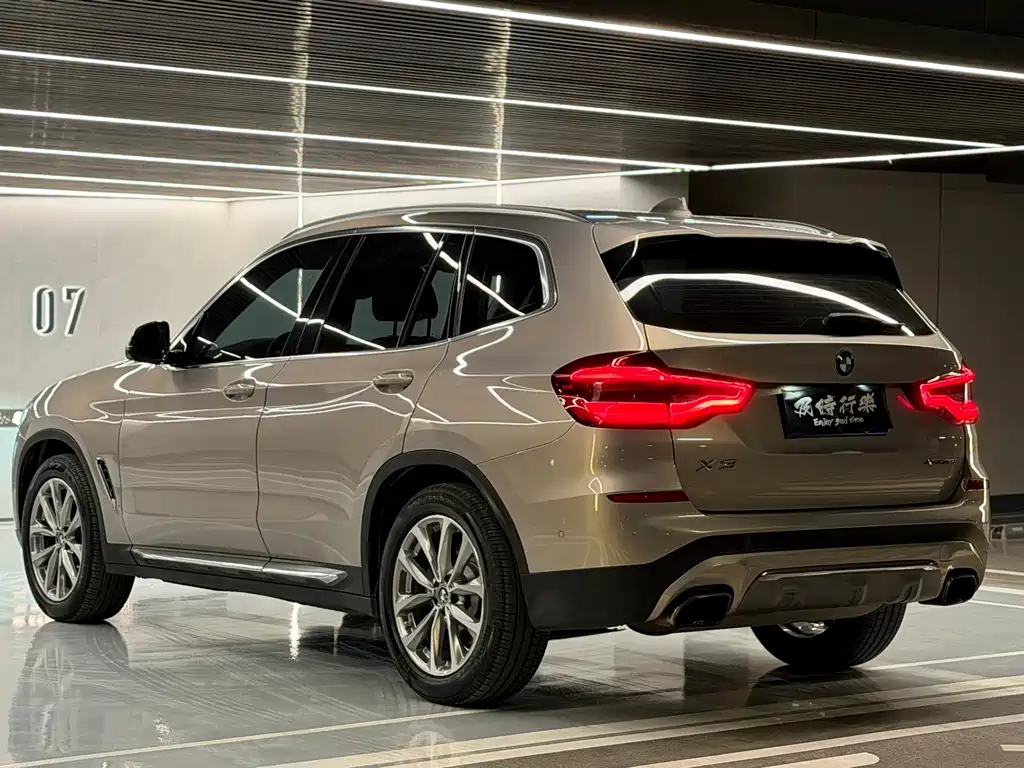 BMW X3 — фото 22