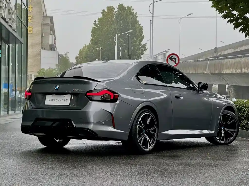 BMW M240i — фото 2