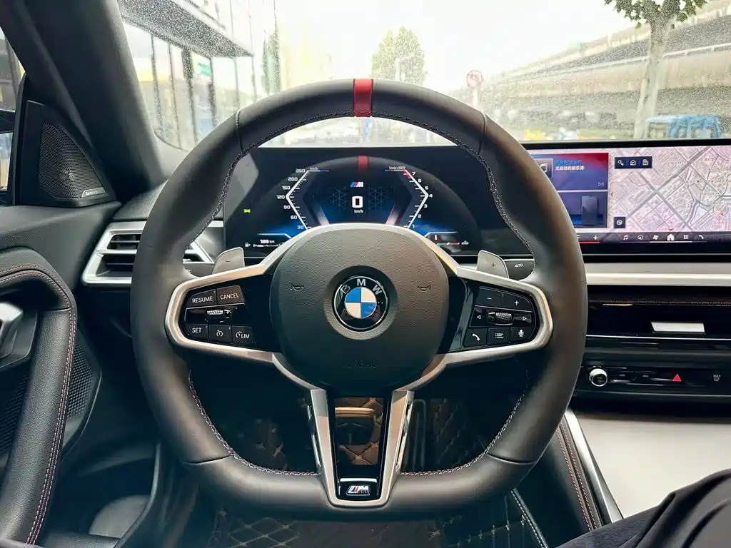 BMW M240i — фото 9