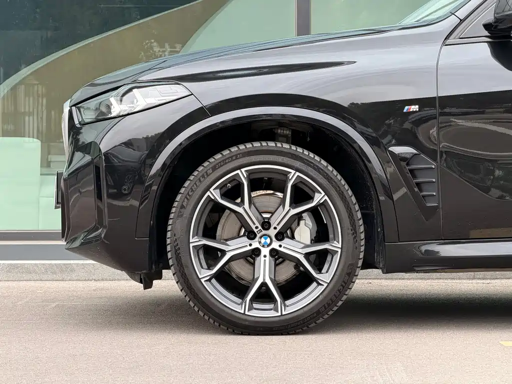 BMW X5 — фото 4