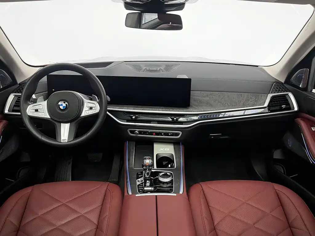 BMW X5 — фото 17
