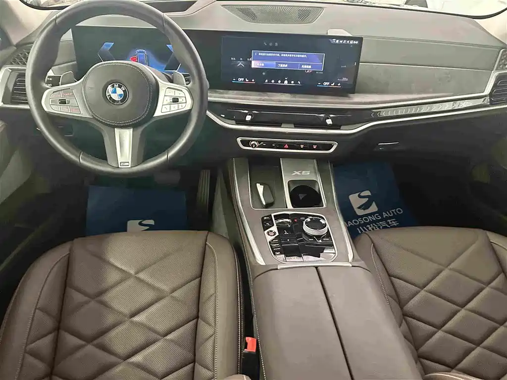 BMW X5 — фото 14