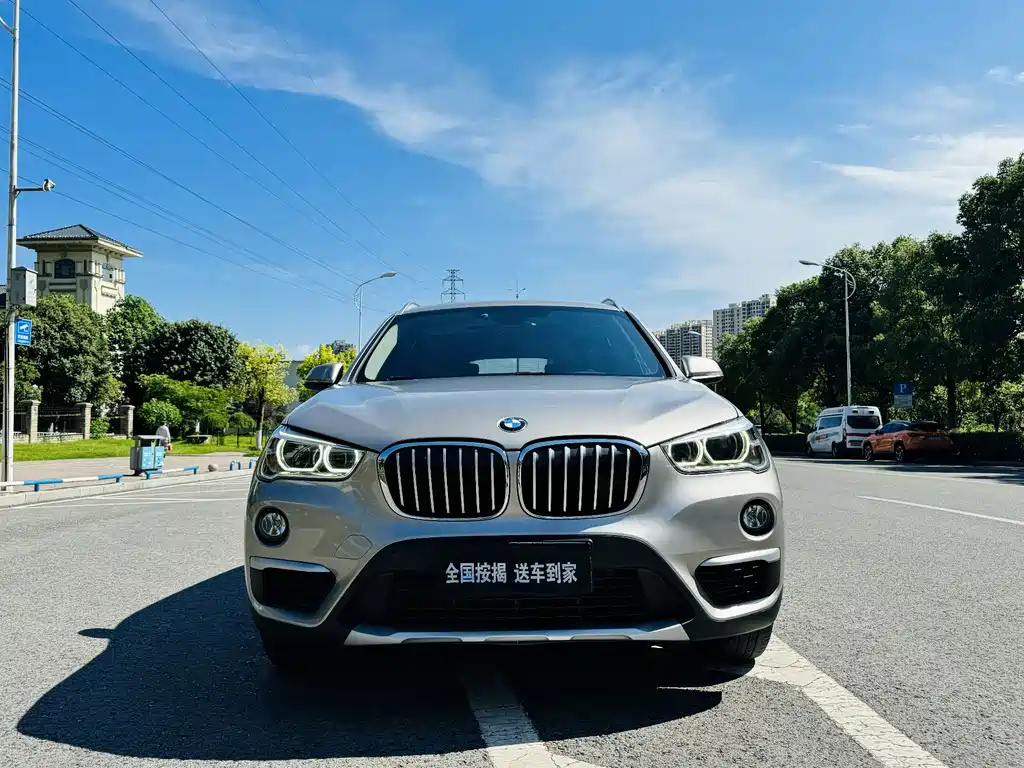 BMW X1 — фото 2