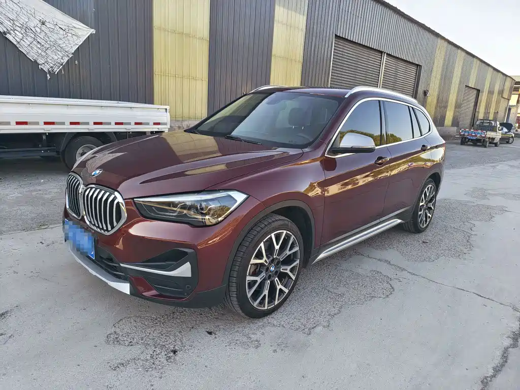 BMW X1 — фото 2