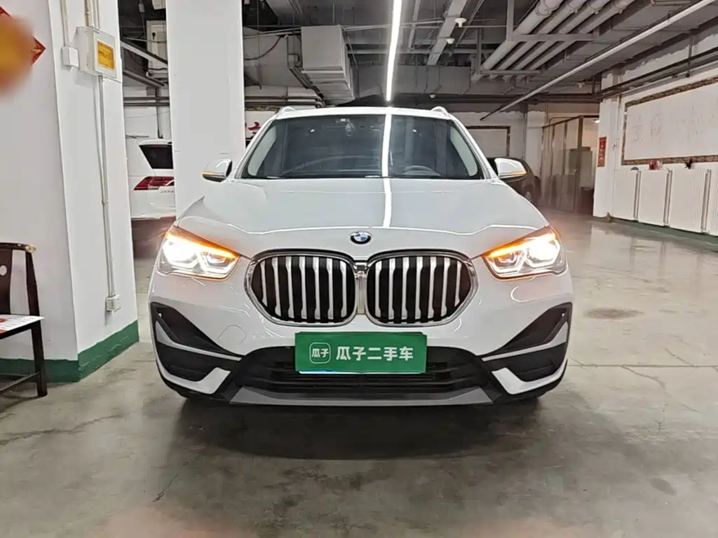 BMW X1 — фото 2