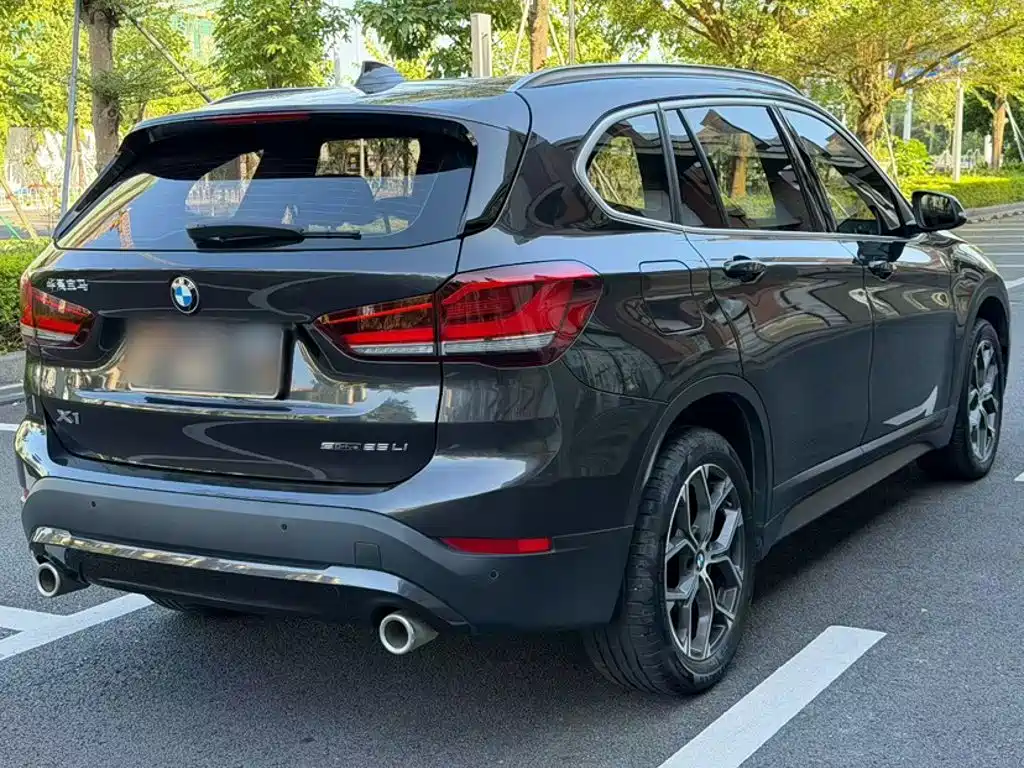 BMW X1 — фото 6