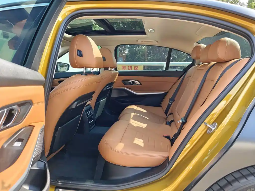 BMW 3 Series — фото 13