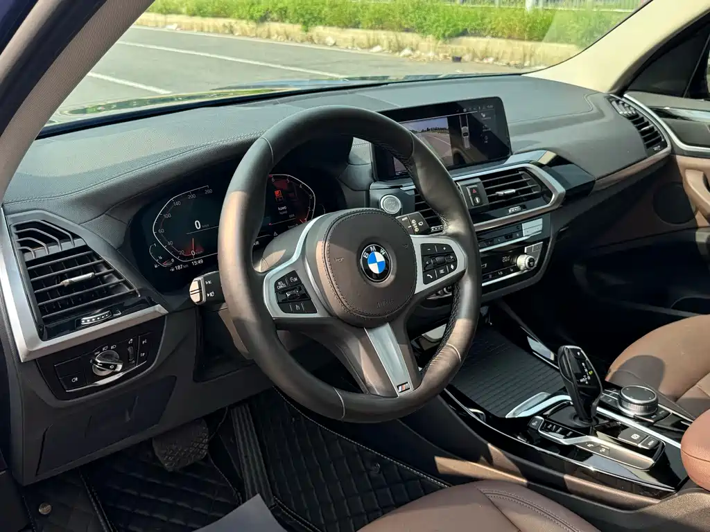 BMW X3 — фото 14