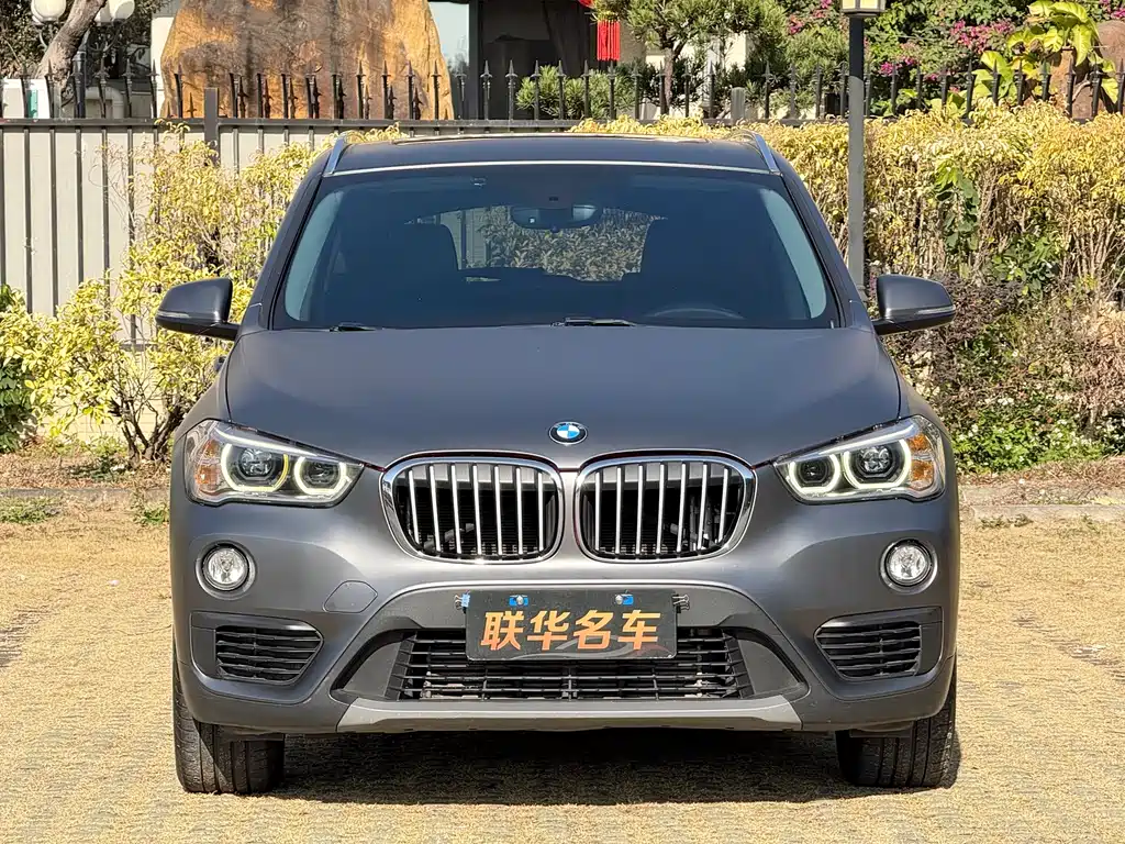 BMW X1 — фото 3