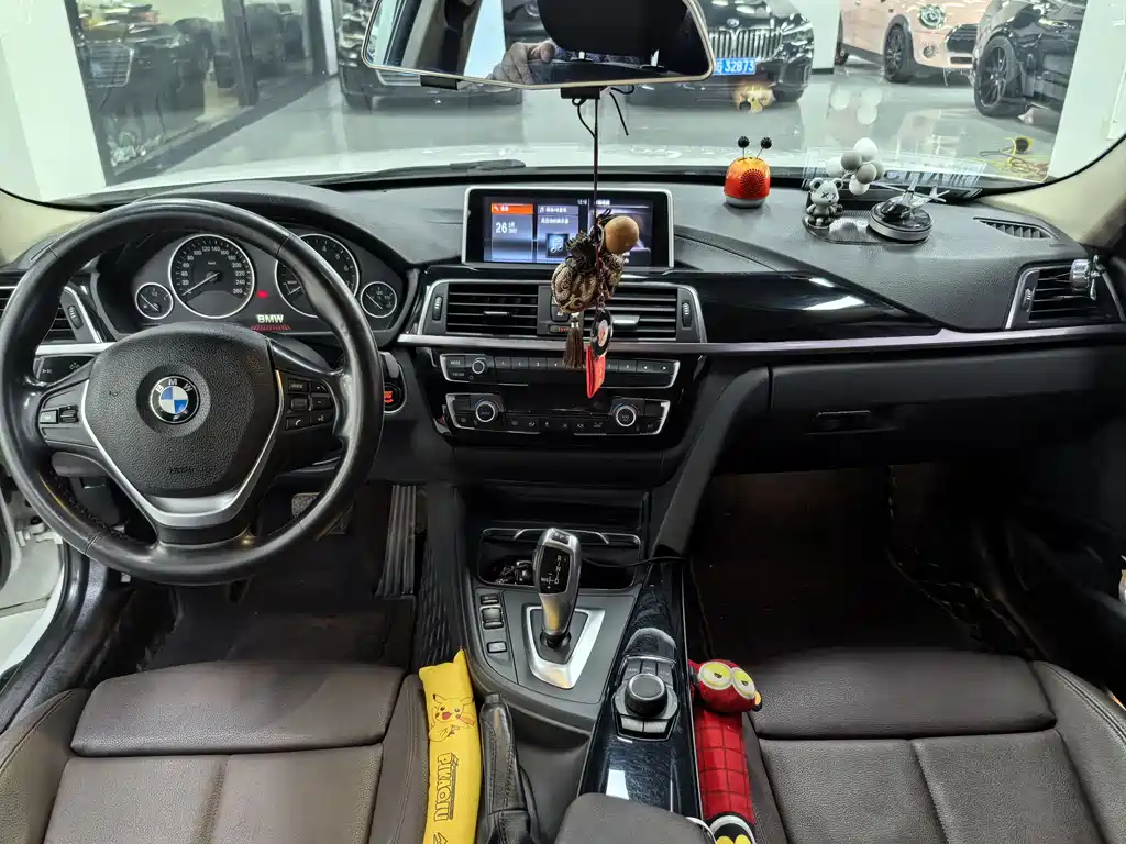 BMW 3 Series — фото 10