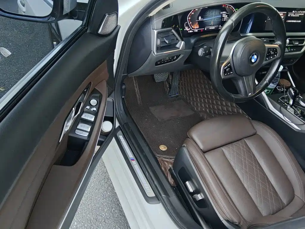 BMW 3 Series — фото 13