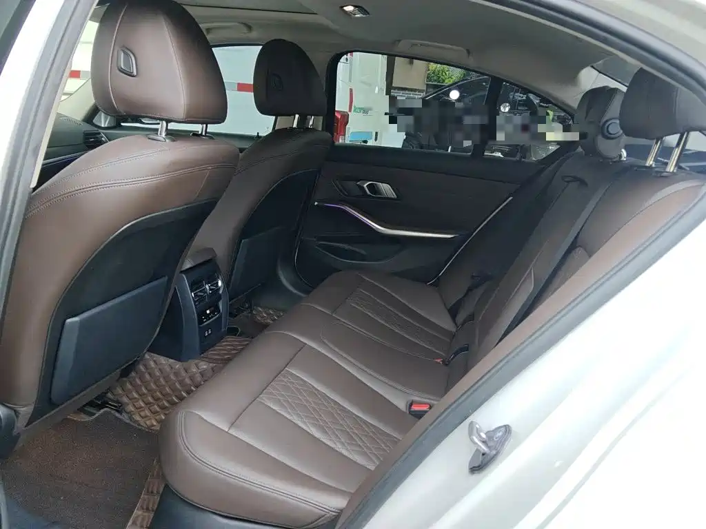 BMW 3 Series — фото 14