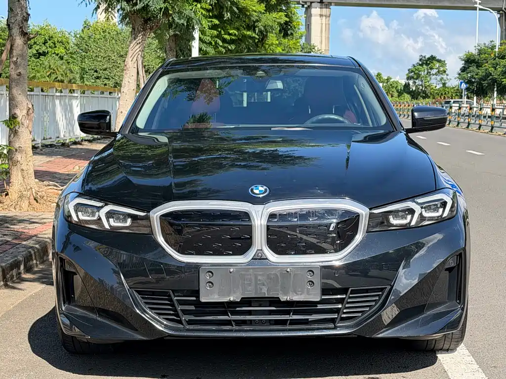 BMW i3 — фото 2