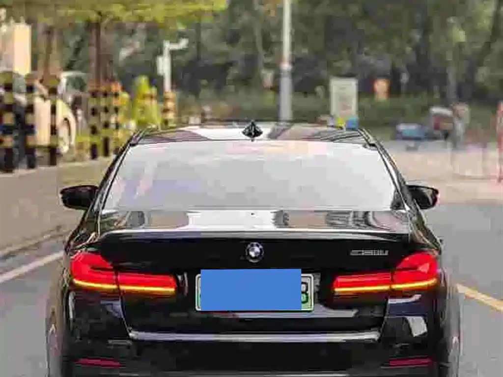 BMW 5 Series New Energy — фото 3