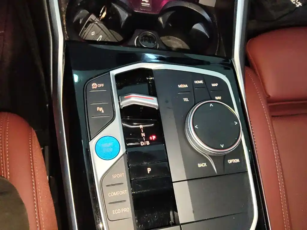 BMW i3 — фото 13