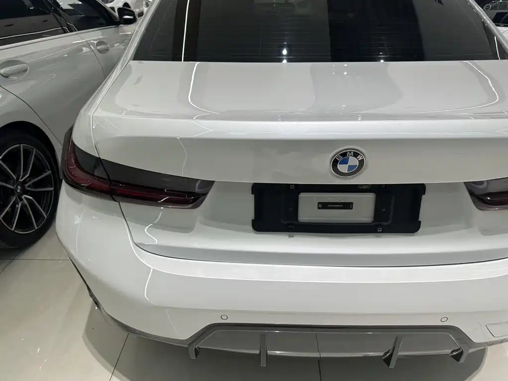 BMW 3 Series — фото 11