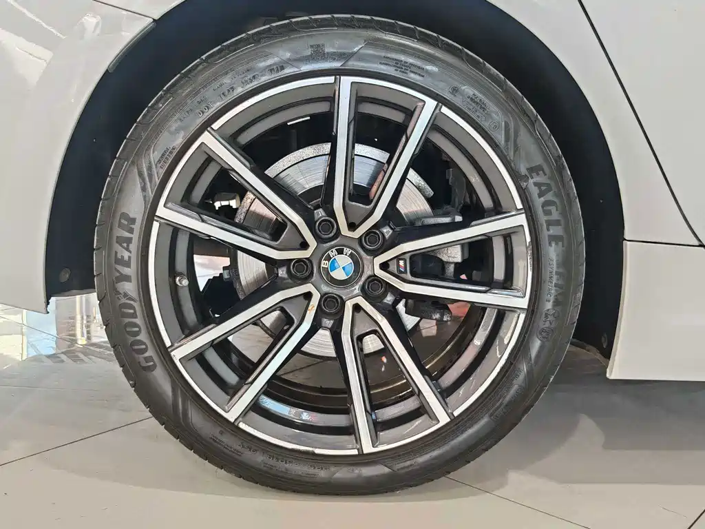 BMW 3 Series — фото 13