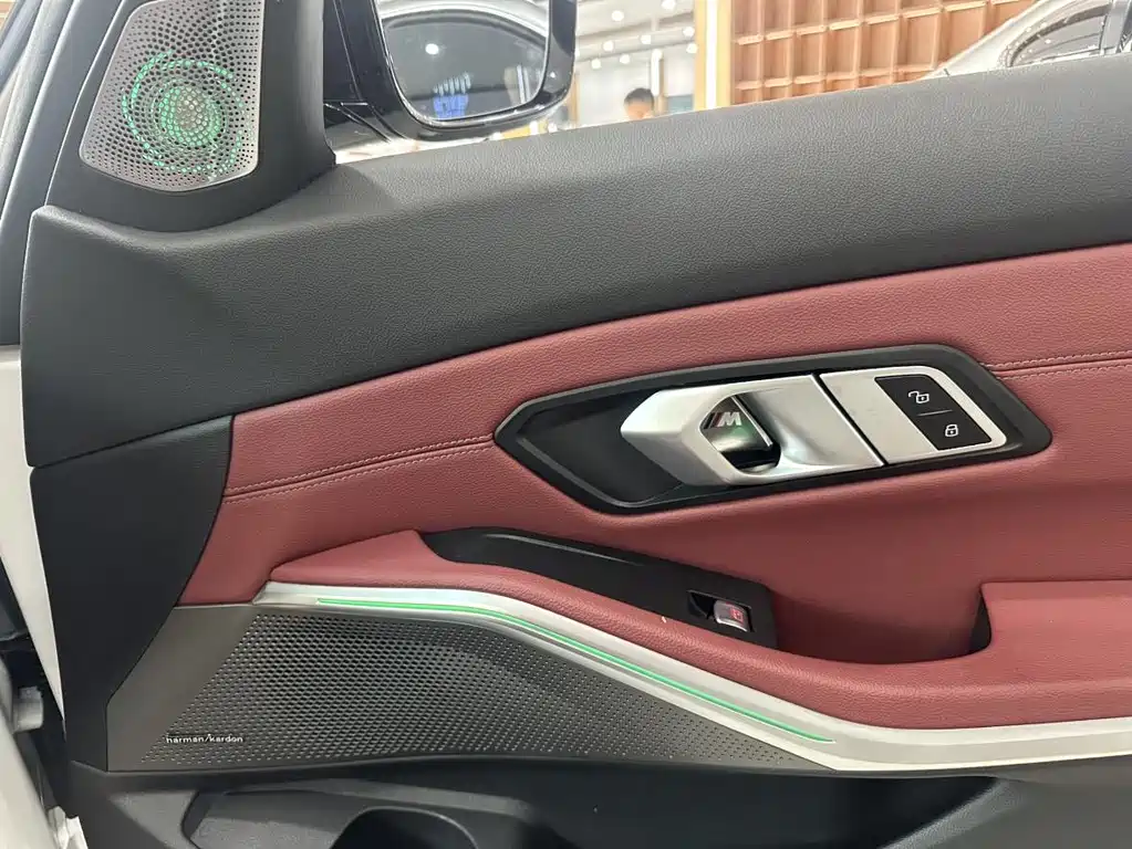 BMW 3 Series — фото 14