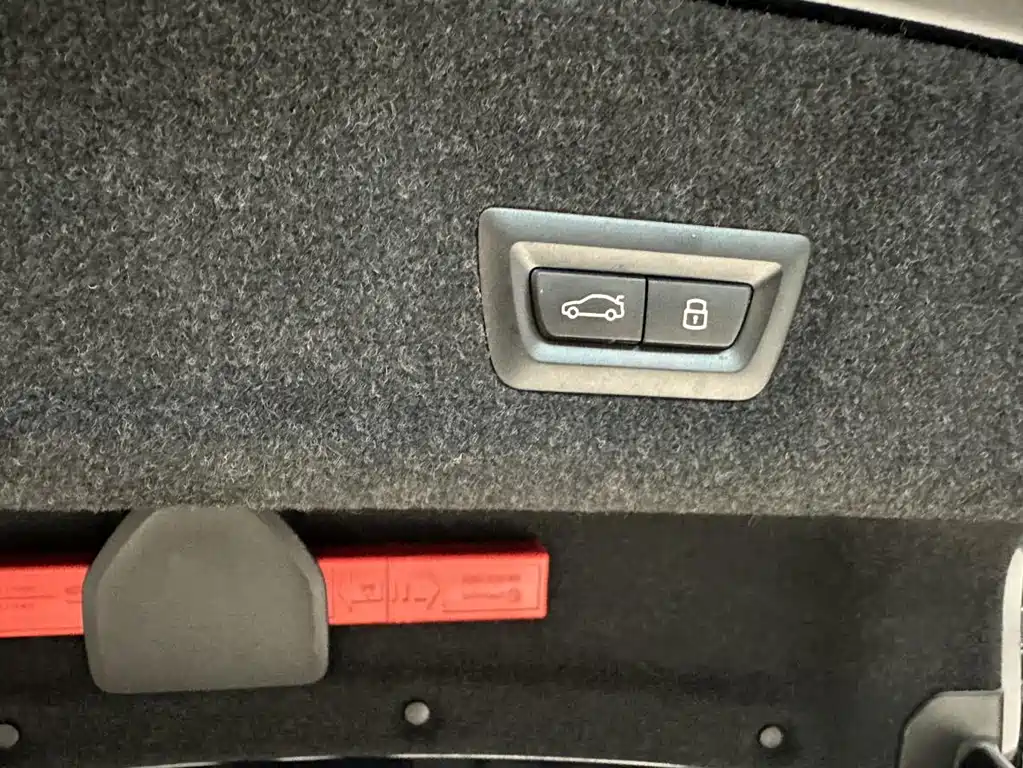 BMW 3 Series — фото 11