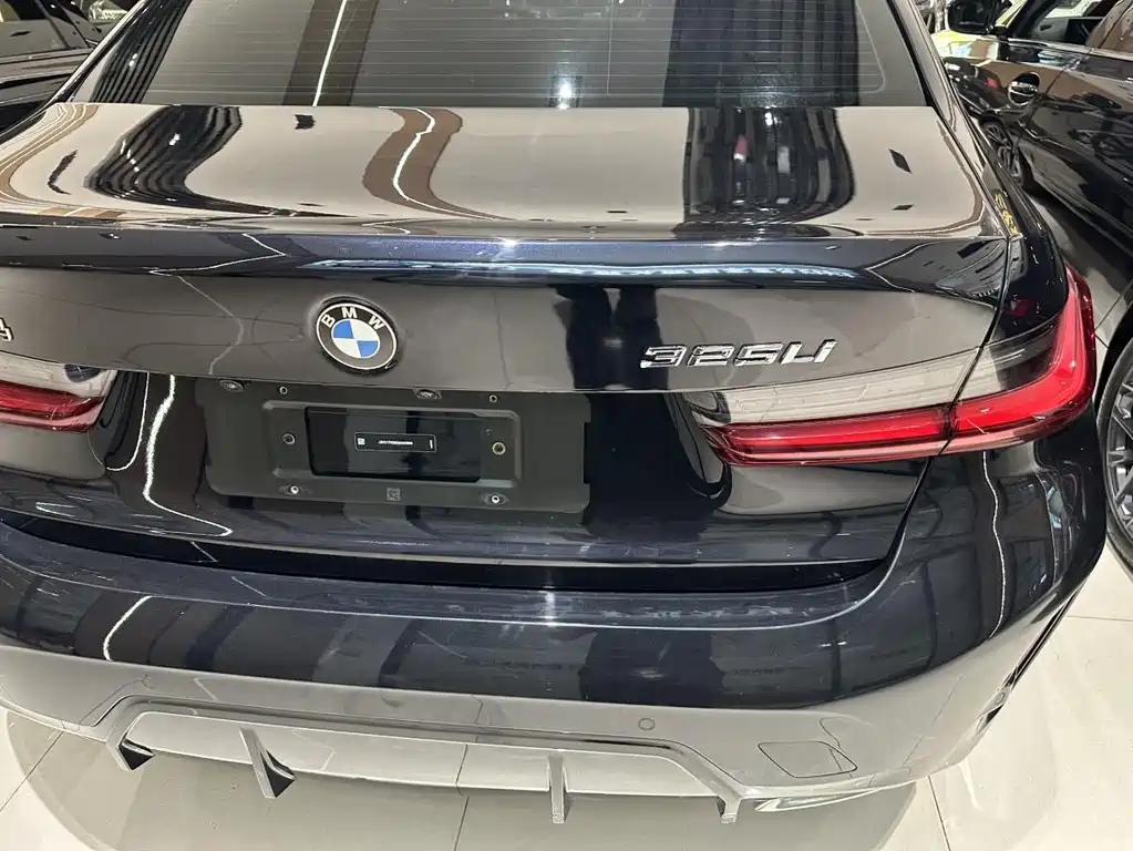 BMW 3 Series — фото 14