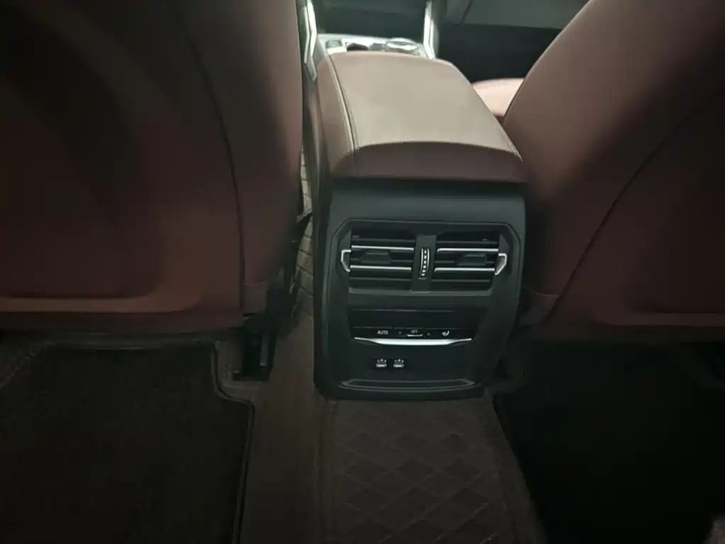 BMW 3 Series — фото 10
