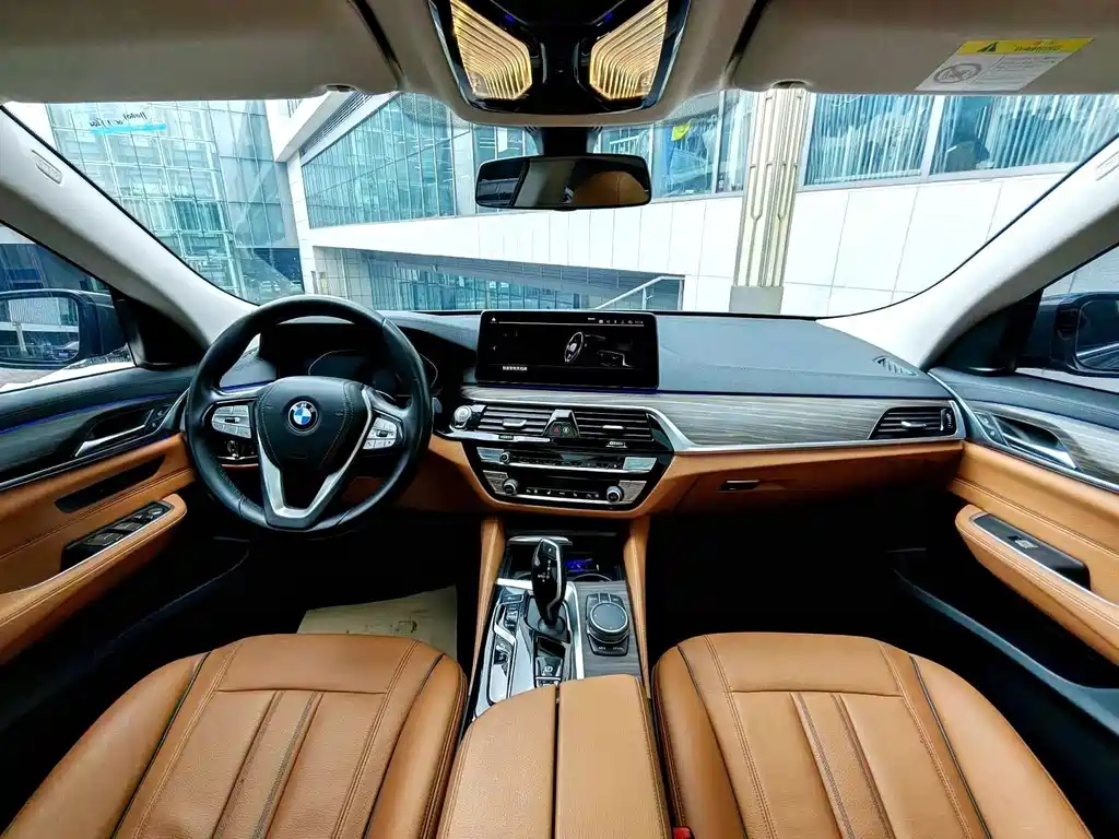 BMW 6 Series GT — фото 8